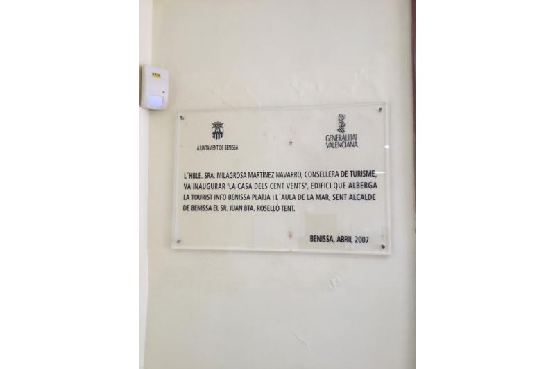 El govern de Benissa retirar una placa amb el nom de Milagrosa Martnez