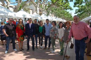 Tallers, demostracions i concurs de pintura rpida revitalitzen la Fira de Comer de Pego 2022 al passeig Cervantes