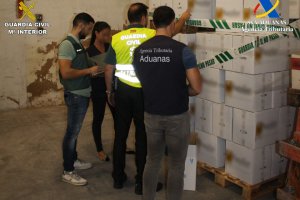 La Guardia Civil destapa un importante fraude fiscal en una destilera de bebidas alcohlicas de la comarca 