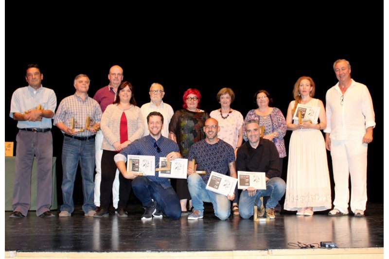 El grupo Carabau gana el premio a la mejor obra de la Mostra de Teatre de Dnia