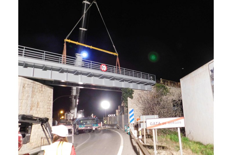 Ferrocarrils subtitueix a Gata el pont centenari de la lnia Dnia-Alacant sobre la N-332