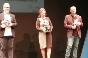 Los Premios Literarios Ciudad de Gandia reconocen la trayectoria de la escritora de Xàbia Pepa Guardiola
