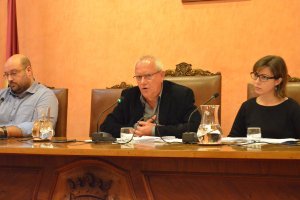 El Ayuntamiento de Dnia reclamar a Diputacin que subvencione el asfaltado del Cam del Cementeri y la rehabilitacin de Torrecremada