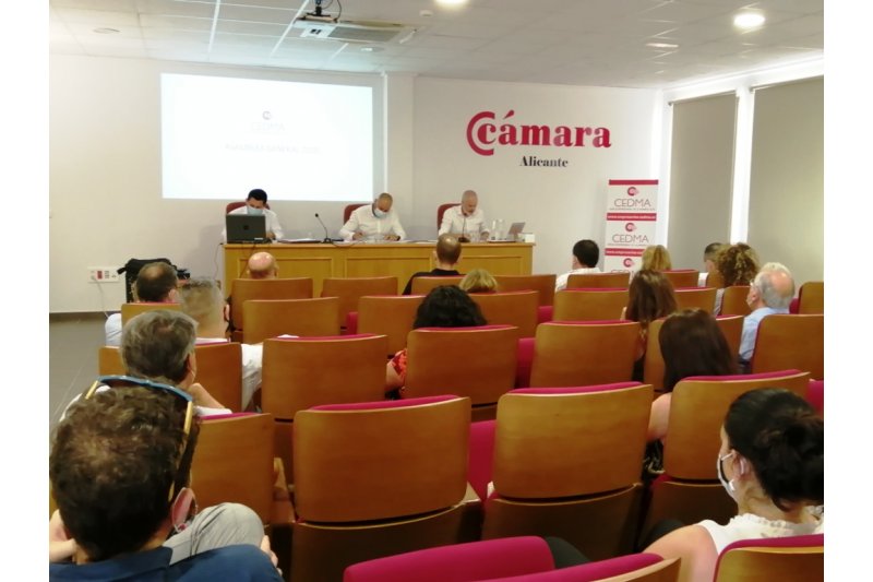 El CEDMA apuesta por atraer a profesionales con el teletrabajo para desestacionalizar la economa comarcal
