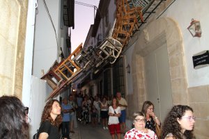100 cadires al ras en el centro histórico de Benissa