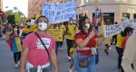 Masiva protesta de los residentes colombianos por la crisis econmica y social de su pas 