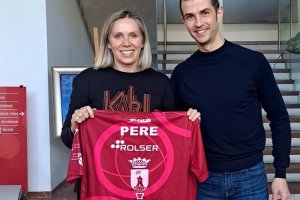 Rolser renueva el patrocinio con el pilotari Pere Ribes una temporada más