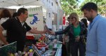 Talleres, demostraciones y concurso de pintura rápida revitalizan la Fira de Comerç de Pego 2022 en el paseo Cervantes