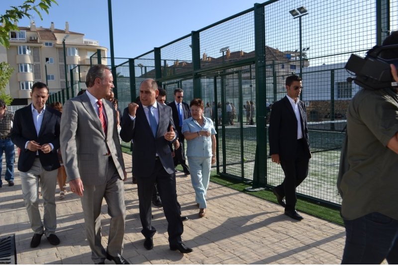 Teulada: El presidente Fabra inaugura el nuevo Centro Integral Deportivo de Moraira