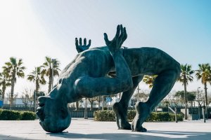 La escultura Gigante de Sal se instalará en Moraira junto al mar