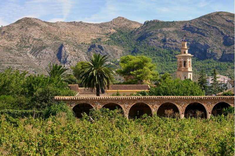 Las Jornadas Tot Vall de Pop ofrecen rutas con encanto por el valle y refuerzan las propuestas gastronmicas 