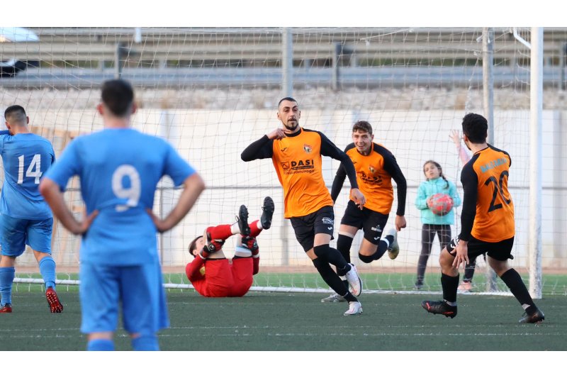Primera Regional: El feliz retorno de Ximo Andrés con gol en el triunfo del Orba en Pedreguer (1-4)