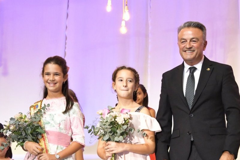  Arantxa Pons i Júlia Leyda, regines major i infantil de les Fogueres 2023 de Xàbia