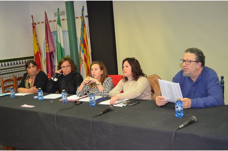 La junta directiva de la Casa de Andaluca de Dnia presenta su dimisin en bloque