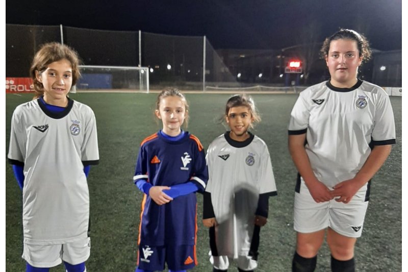 Ftbol Femenino: cuatro jugadoras de la comarca participan en Pedreguer en el entrenamiento de la seleccin valenciana Sub 12