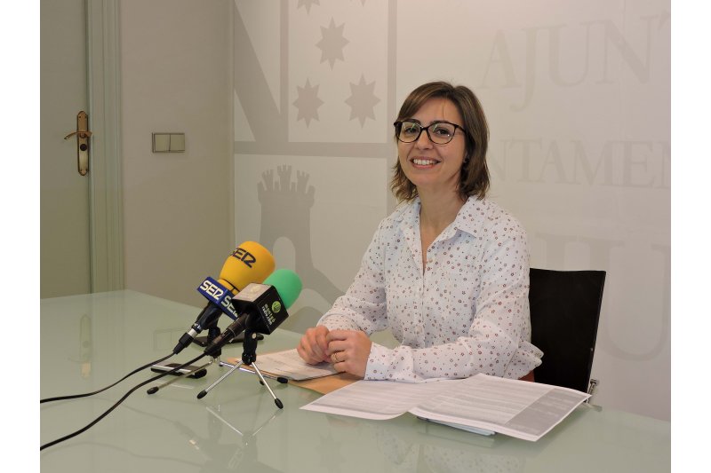 Maria Josep Ripoll anuncia la contratacin de seis personas para acabar con el retraso endmico de las tramitaciones urbansticas