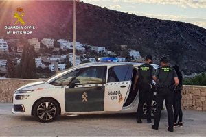 La Guardia Civil detiene a dos mujeres en Moraira y Calpe por robos con el método del abrazo