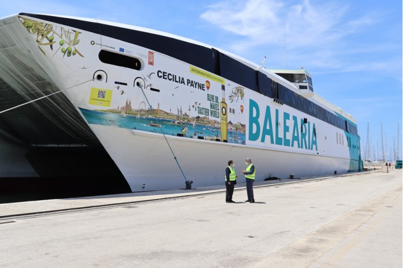 El fast ferry de Baleria que une Dnia y las Baleares promocionar el aceite de oliva espaol
