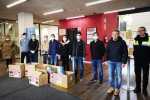Los empresarios chinos de Xàbia donan 6.600 mascarillas