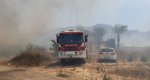 Un incendio arrasa decenas de parcelas rsticas abandonadas  en El Verger 