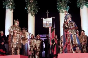 El pregn y la presentacin de banderines inician las fiestas de moros i cristians de Teulada