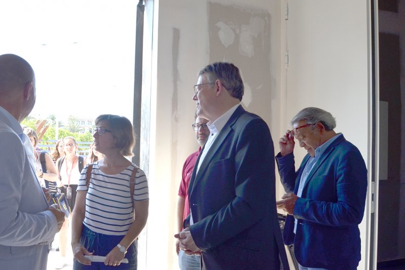 Ximo Puig visita la antigua lonja de Dnia cuyas obras se prev que estn finalizadas en octubre