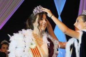 Lucía Pérez Arévalo i Ariadna Serra García són les reines de les festes de Calp
