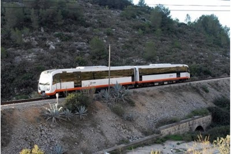 FGV adjudica por 1,7 millones de euros la adquisicin de traviesas del trenet para el tramo de Calp-Teulada