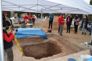 La asociación de familiares busca a los descendientes de los represaliados de la comarca enterrados en las fosas de Alicante