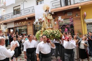 Los vecinos de Moraira rinden homenaje a la Virgen de los Desamparados