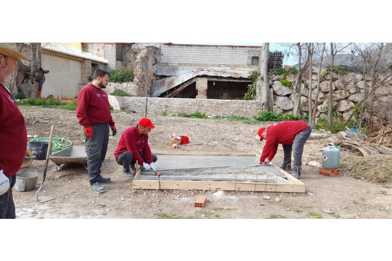 Un nou taller d’ocupació aborda l’adequació de la parcel·la del Molí Coví d’Ondara dins del projecte de restauració  