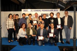 Els Premis Empresa aporten consistència i vistositat a la desfilada de la Festa del Comerç de Pedreguer