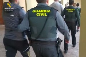 La Guardia Civil detiene a los autores de varios robos con violencia e intimidación en zonas de ocio de Xàbia