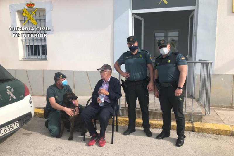 La Guardia Civil localiza al anciano  que desapareci el jueves por la tarde en Moraira