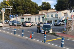 Detienen al autor en un robo en Teulada tras reforzar la vigilancia  entre Policía Local y Guardia Civil 
