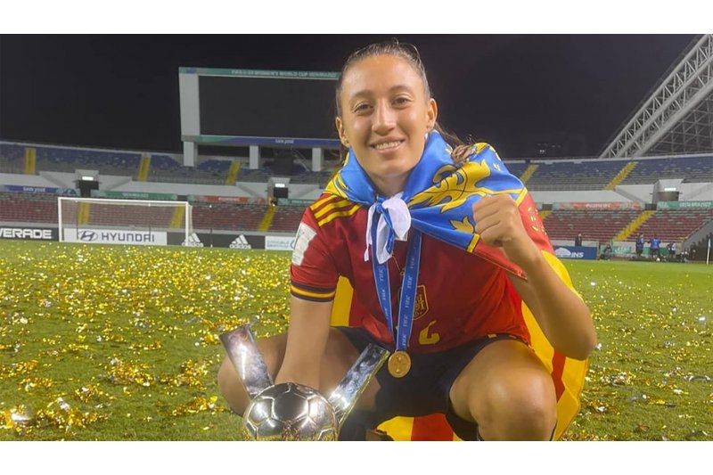 Nuevo título para Fiamma Benítez: campeona de Europa con la selección femenina de fútbol Sub 19