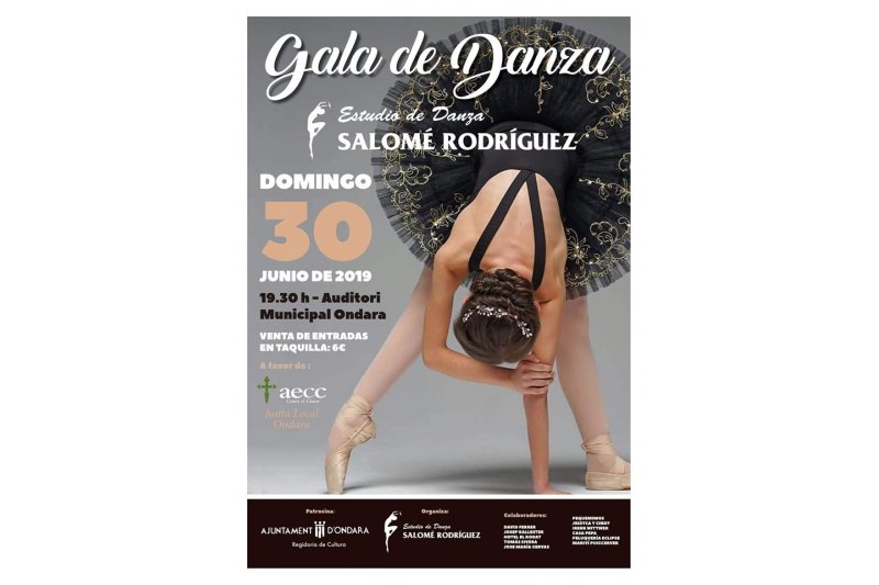 El estudio de danza de Salomé Rodríguez estrena una adaptación del ballet Coppelia en el Auditorio de Ondara