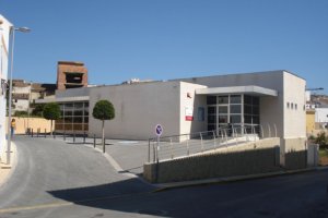 El Centre de Salut de Teulada dobla torns i horari per a atendre usuaris de Moraira i Benitatxell