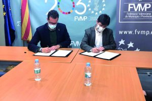 La FVMP firma un convenio de colaboración con la Asociación de la Prensa Comarcal Valenciana