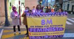 Cadena de mujeres como apoyo a la lucha feminista