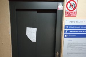 Ciudadanos Xàbia dubta que el nou contracte dels pàrquings vaja a acabar amb les goteres i els ascensors que no funcionen