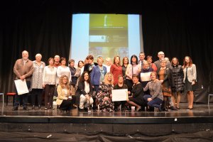El lliurament dels Premis d'Honor de Pedreguer enalteix la lluita per la memòria i per la vida