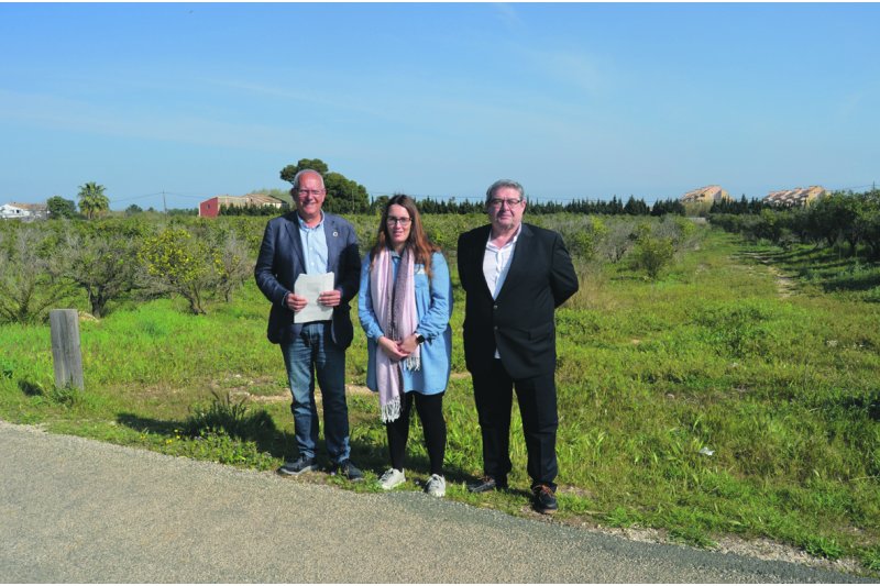 Los socialistas de Dnia presentan el proyecto del parque agrario experimental junto a la via verda