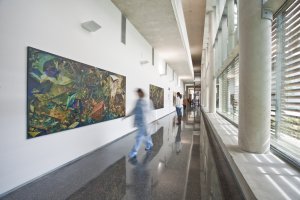 El Grup Ribera traslladarà alguns serveis extraordinaris des de Dénia als seus altres hospitals, si finalitza la concessió