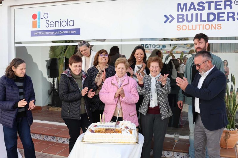 La Seniola celebra sus cincuenta aos al servicio de la construccin de Xbia y la comarca
