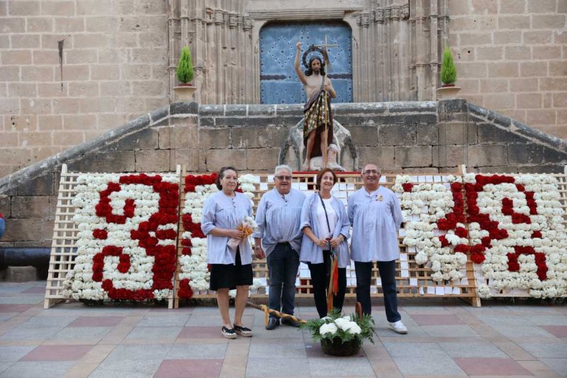 Segon dia de l’ofrena a Sant Joan a Xàbia: torn per a la Retornà 2022, quintes d’aniversaris i penyes